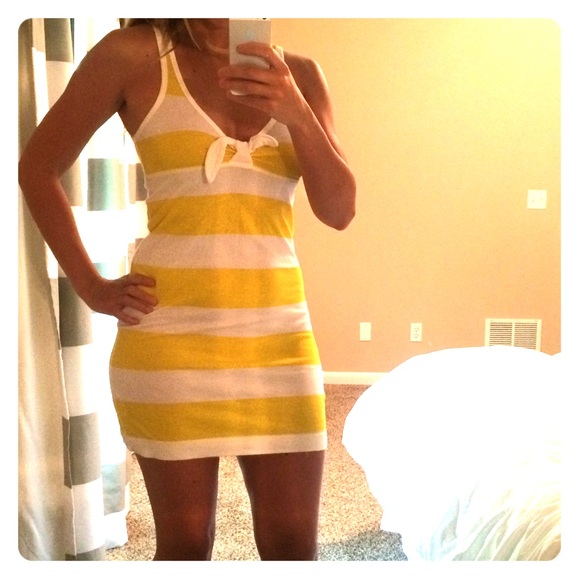 Hello, yellow! Summer dress