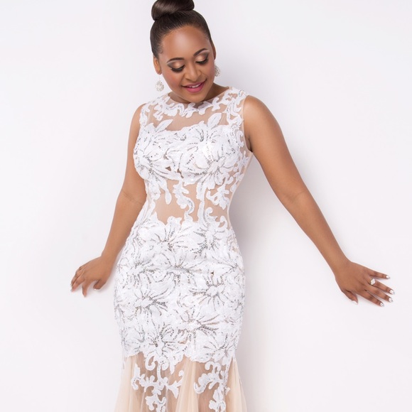 Meet your Posher, Krystal - Picture 4 of 4