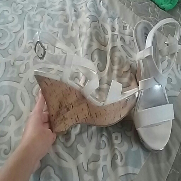 Wedges - Picture 2 of 4