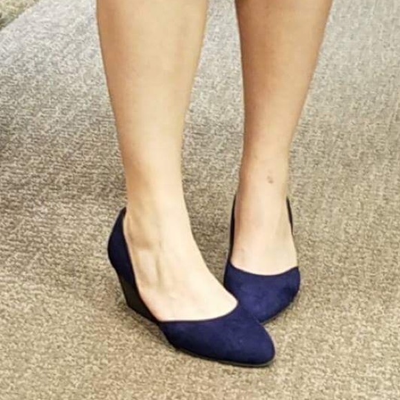 Meet your Posher, Carolyn