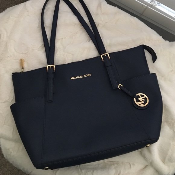 MICHAEL Michael Kors Handbags - Navy shoulder bag