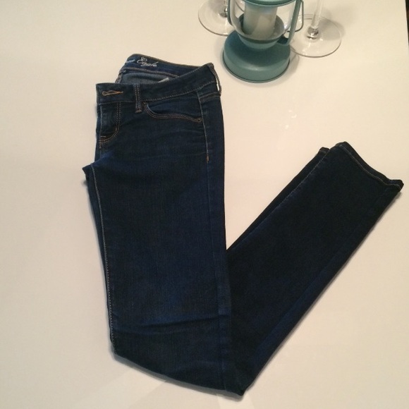 Straight Jeans.