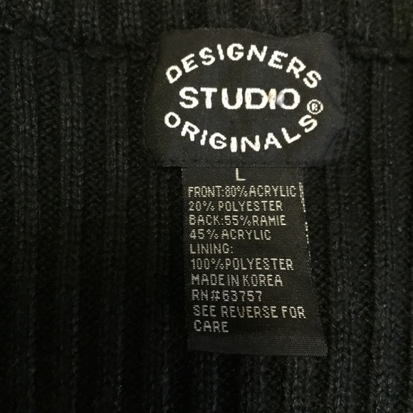 Vest, black faux fur - Picture 2 of 2