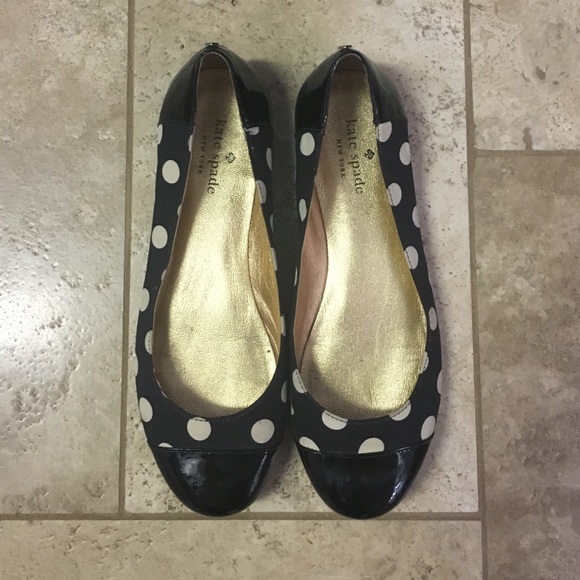 Kate Spade Black polka dot & patent tip flats.
