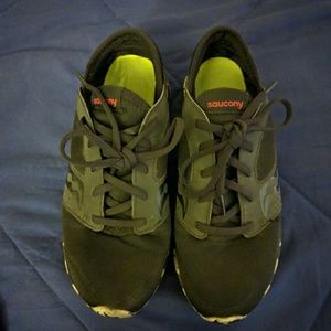 Saucony kineta relay shoes