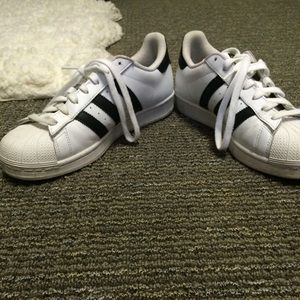 {adidas} Sneakers
