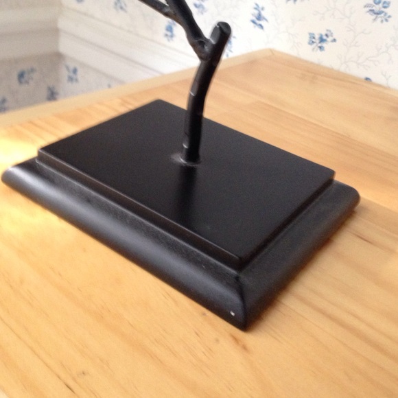 Urban outfitters tree jewelry stand - Picture 3 of 3