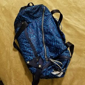 EUC, Lululemon Run Ways duffel