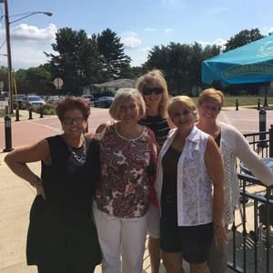 Meet your Posher, Lori