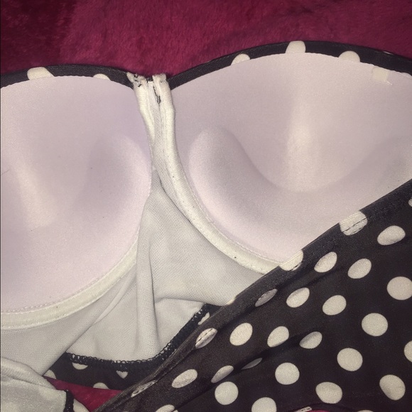 Bikini Set - Picture 4 of 4