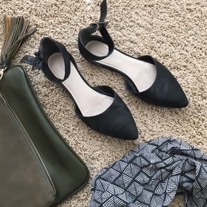 Franco Sarto black pointy toe flats