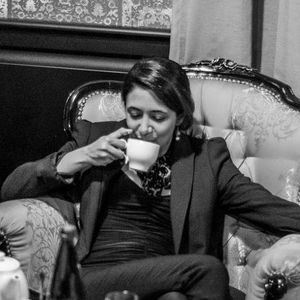 Meet your Posher, Feryal