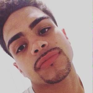 Meet your Posher, Cesar