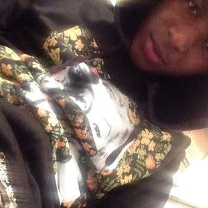 Meet your Posher, Earl