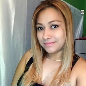 Meet your Posher, Claudia