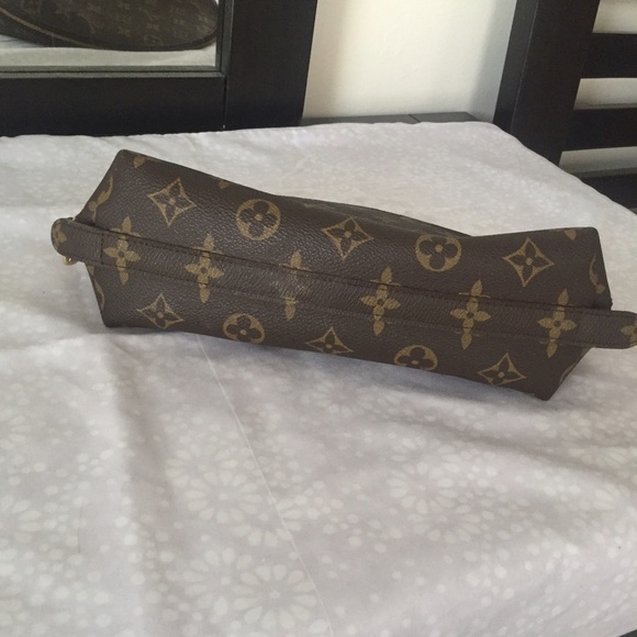 SOLD Authentic Louis Vuitton Demi Ronde - Picture 2 of 4