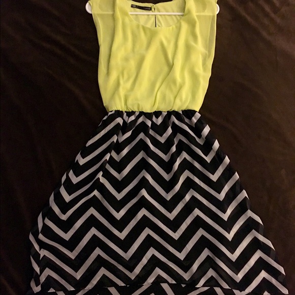 Maurice's Chevron Dress - Women's Size XS - Picture 1 of 2