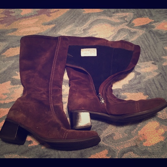 La Canadienne suede brown expresso boots