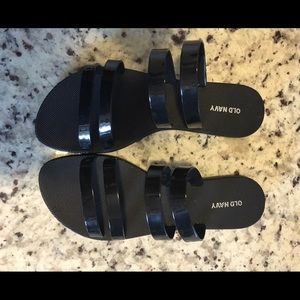 Size 10- black strappy sandal