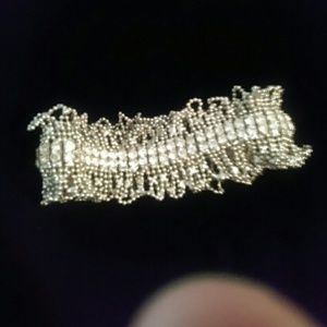 Ruffled jewels