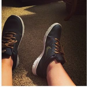 Black and Gold Nikes- NEW- Women's Size 8