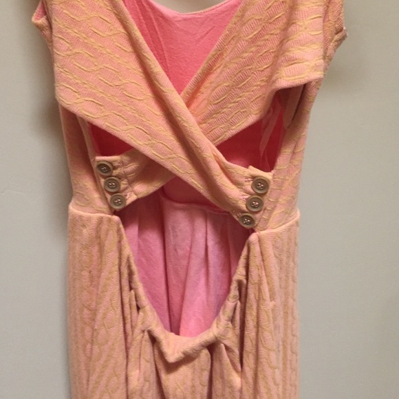 ANTHROPOLOGIE, cool back opening, has pockets - Picture 3 of 4