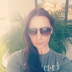 Meet your Posher, Sheena