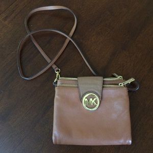 Michael Kors Fulton Cross Body