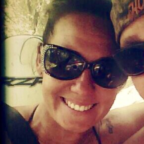 Meet your Posher, Netty - Picture 1 of 1