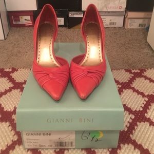 Gianni Bini Red Pumps | Like New | 6.5