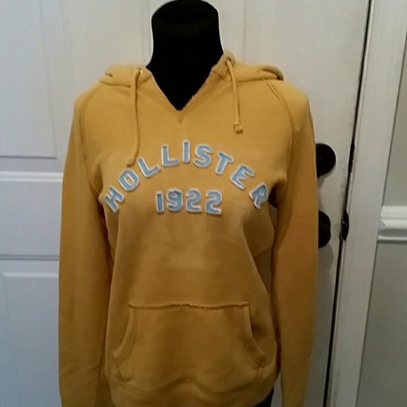 Hollister XL sweatshirt