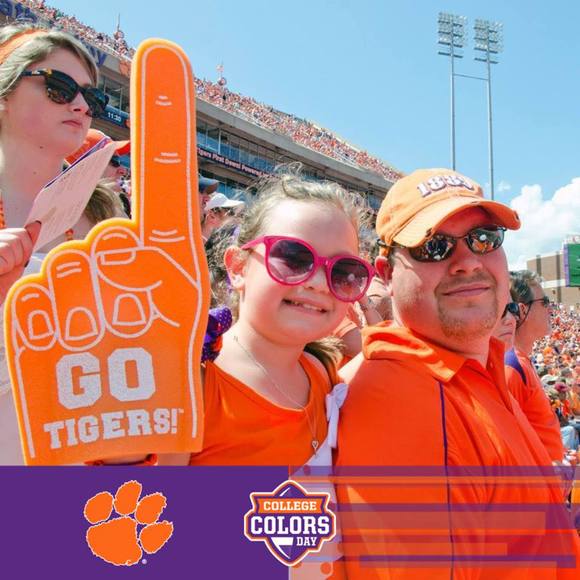 Meet your Posher, Danah - Picture 1 of 1