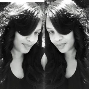 Meet your Posher, Mika