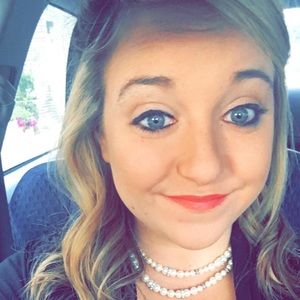 Meet your Posher, Keli