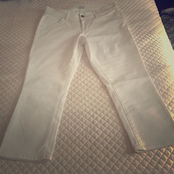 Old Navy Flirt Style Capri