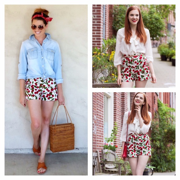 Zara Shorts - Zara high waisted cherry shorts fitted retro Zara Shorts - Zara high waisted cherry shorts fitted retro