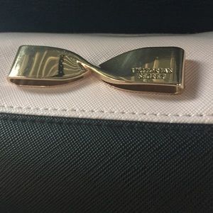 Meet your Posher, Fab