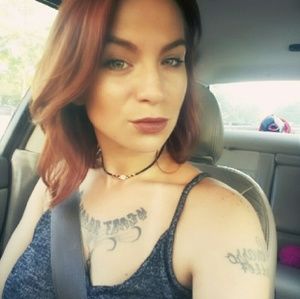 Meet your Posher, Marina