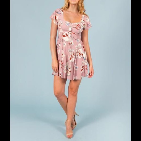 ✨ HP ✨ Lilac floral tea dress sweetheart neckline - Picture 2 of 4