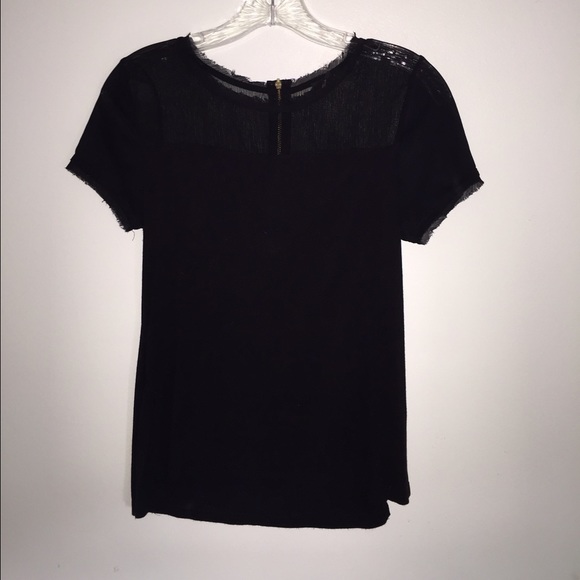 Black tee