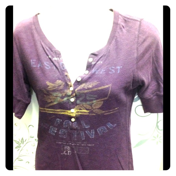 Purple 3/4 sleeved shirt
