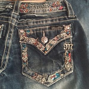 Cute cuffed capris Miss Me jeans!!!