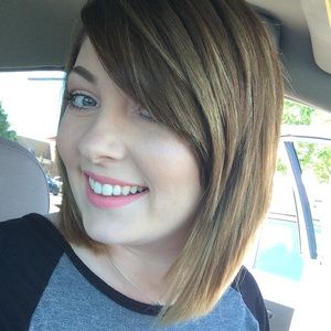 Meet your Posher, Erin