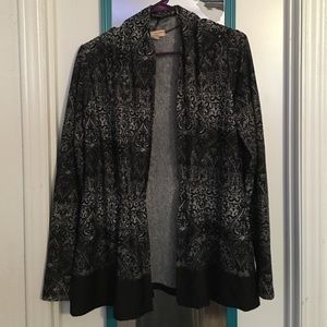 Black and grey cover up