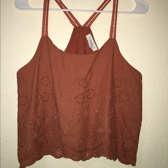Forever 21 Tops - Crop top