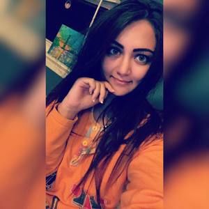 Meet your Posher, Viktoria