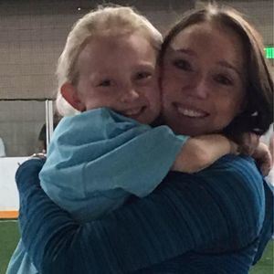 Meet your Posher, Carolina