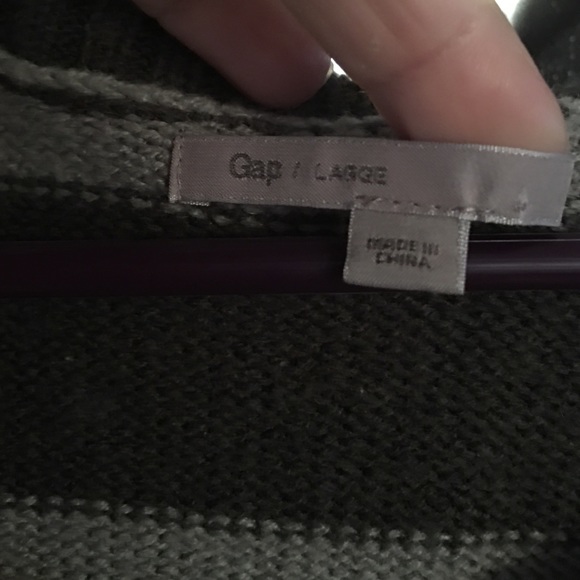 Sweater - Picture 2 of 3