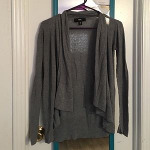 Grey long sleeve cover up