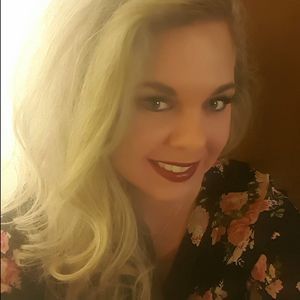 Meet your Posher, Krystal